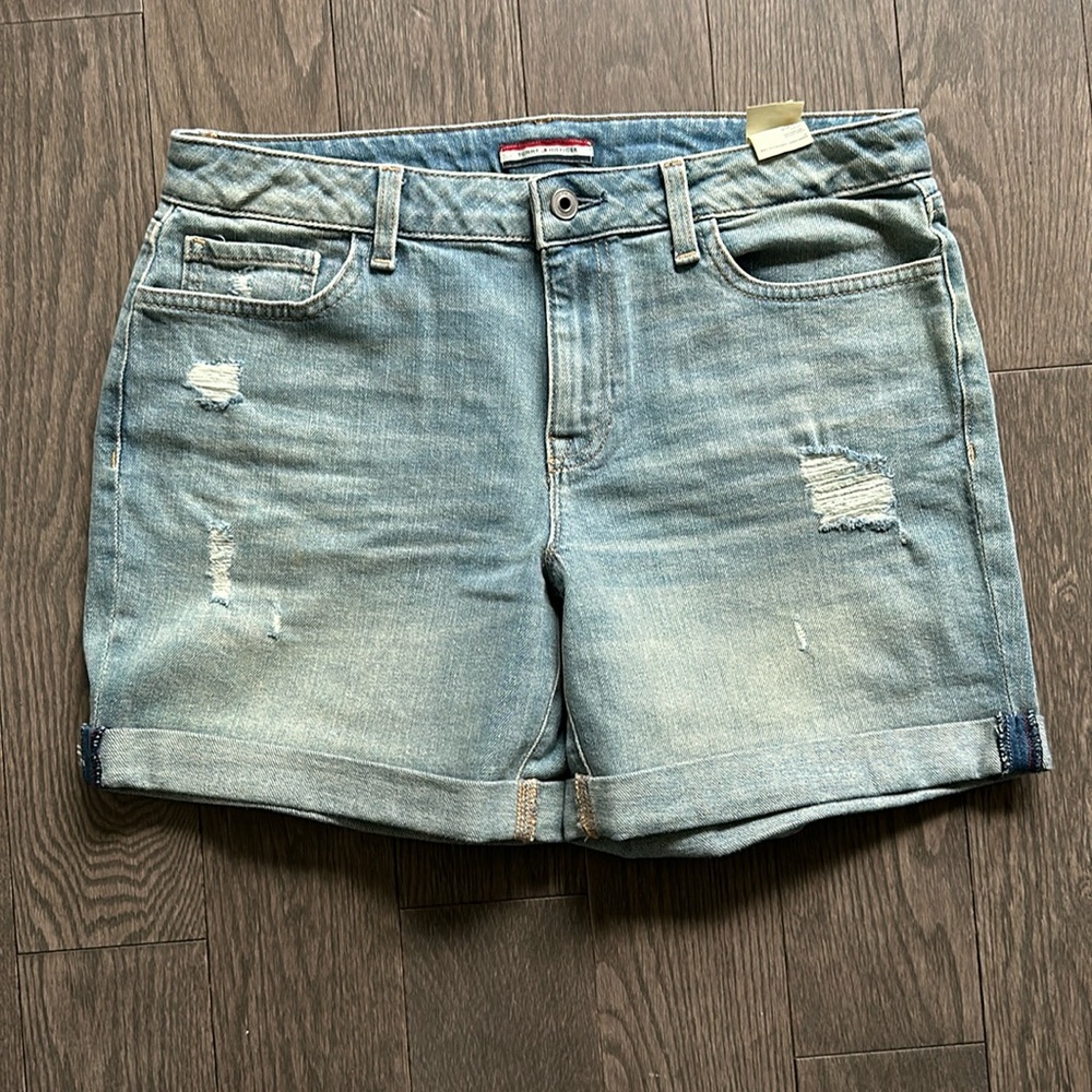 Tommy women’s jean shorts size 10